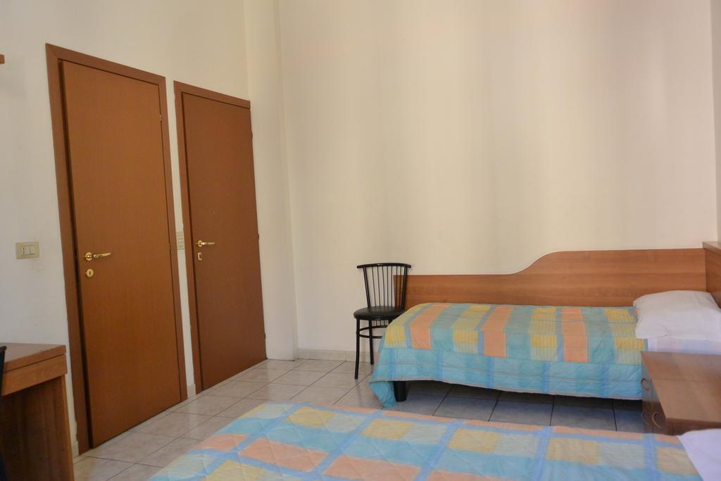 Hotel Oriente Milano Eksteriør billede