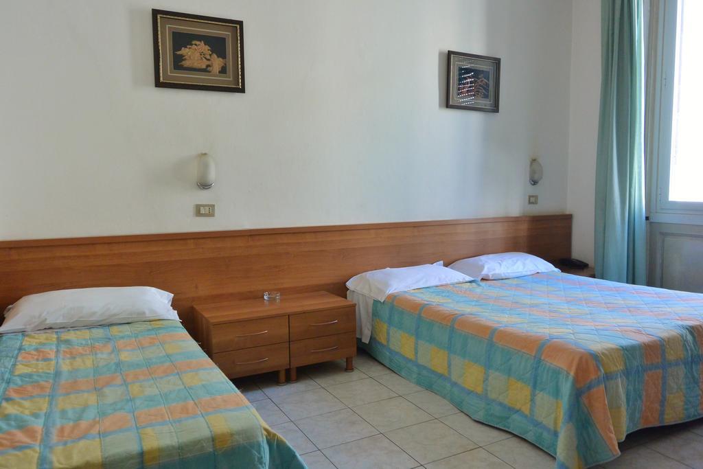 Hotel Oriente Milano Eksteriør billede